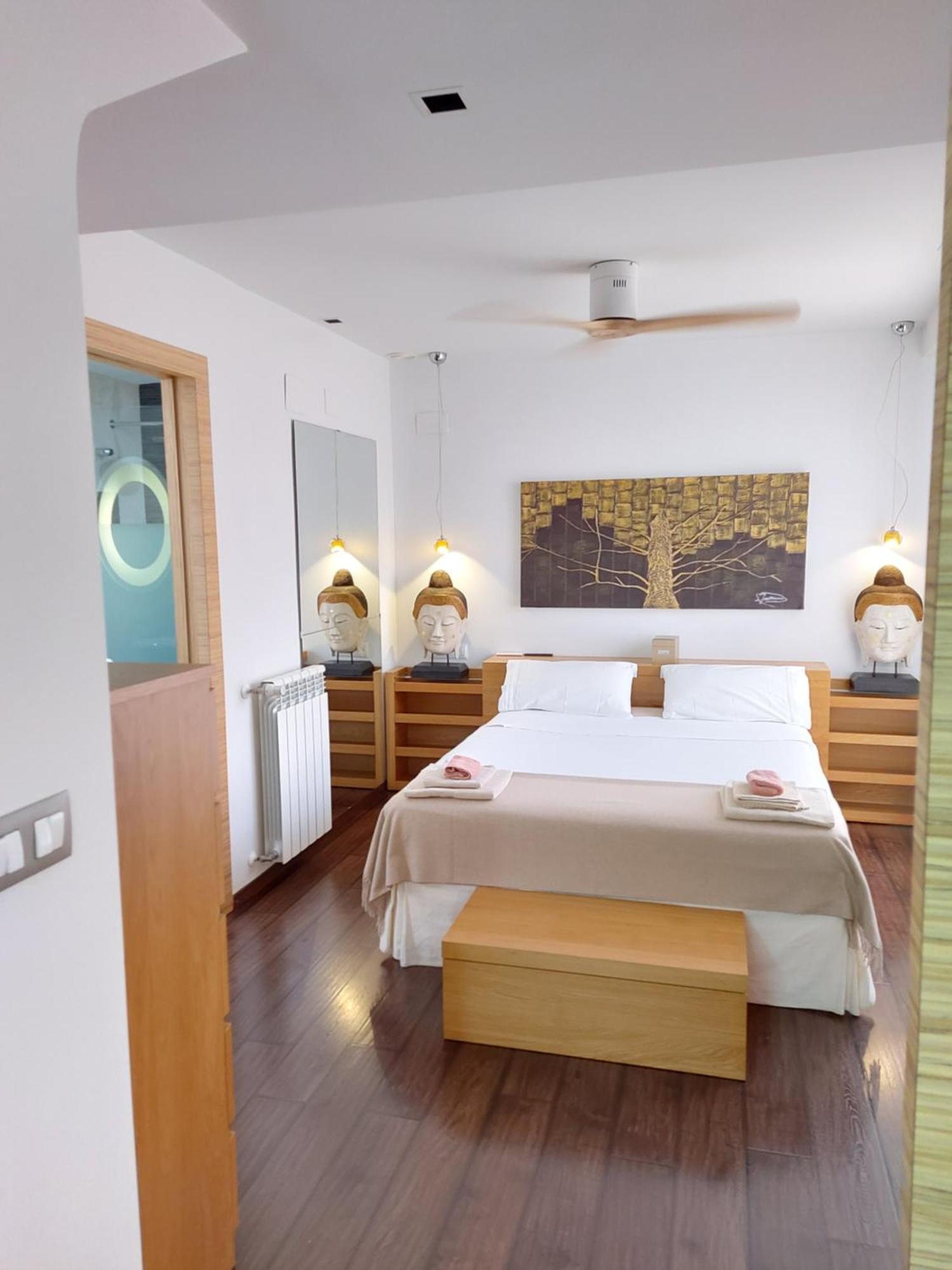 Atico De Lujo Con Jacuzzi Climatizado En Terraza Apartment Elche Bagian luar foto