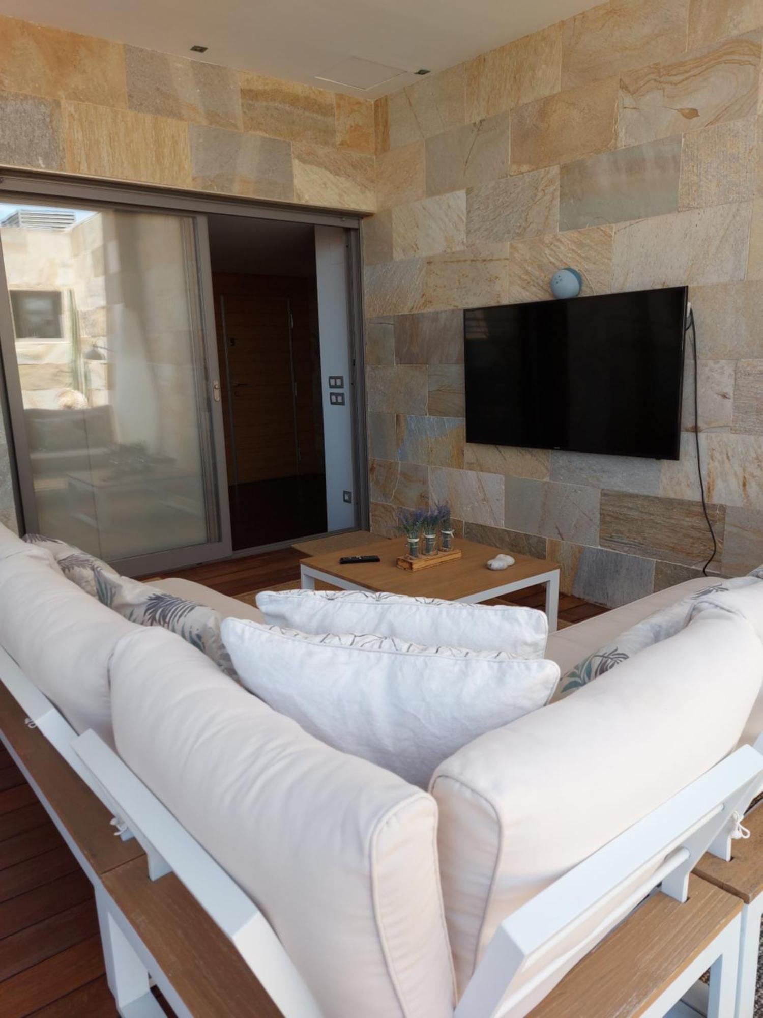 Atico De Lujo Con Jacuzzi Climatizado En Terraza Apartment Elche Bagian luar foto