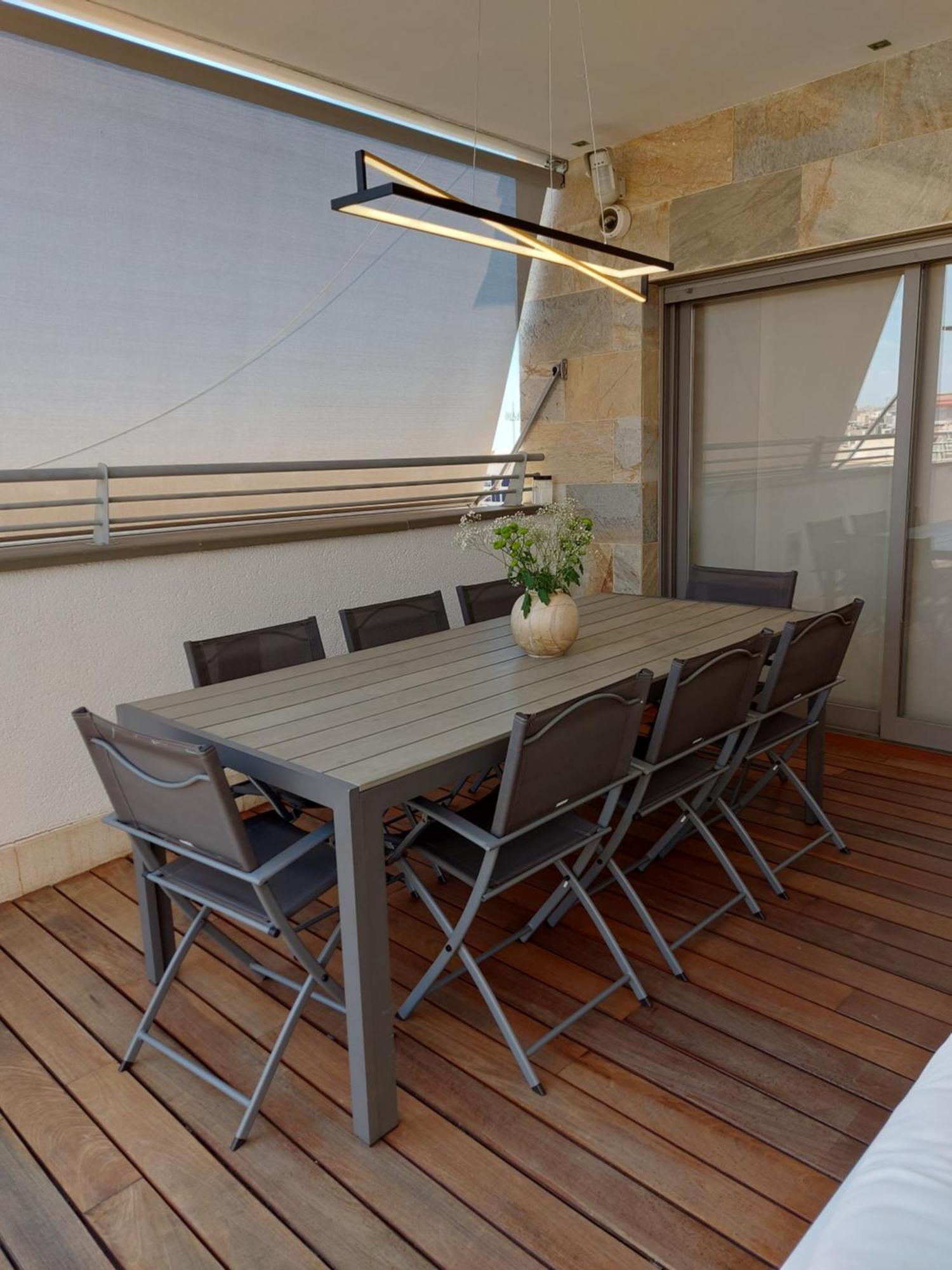 Atico De Lujo Con Jacuzzi Climatizado En Terraza Apartment Elche Bagian luar foto