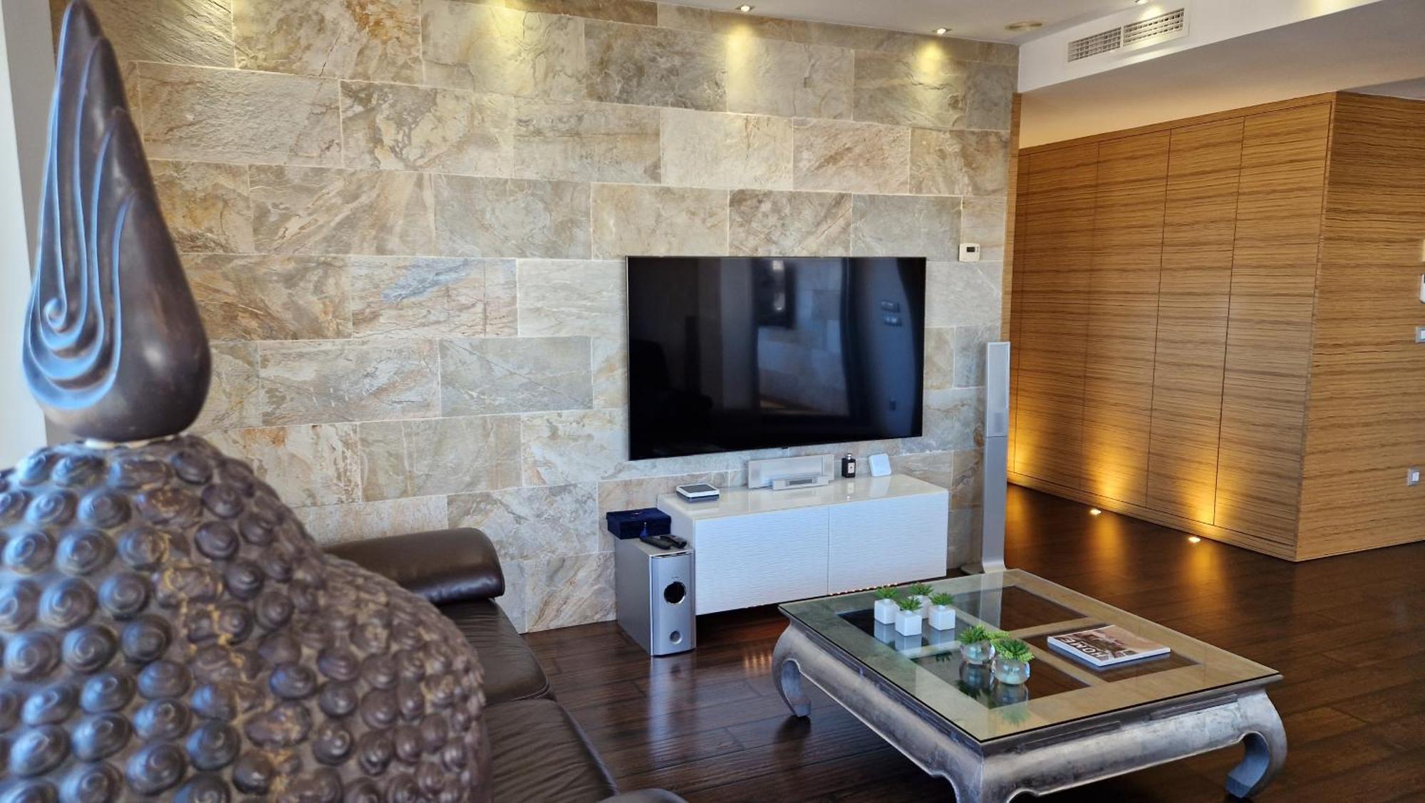 Atico De Lujo Con Jacuzzi Climatizado En Terraza Apartment Elche Bagian luar foto